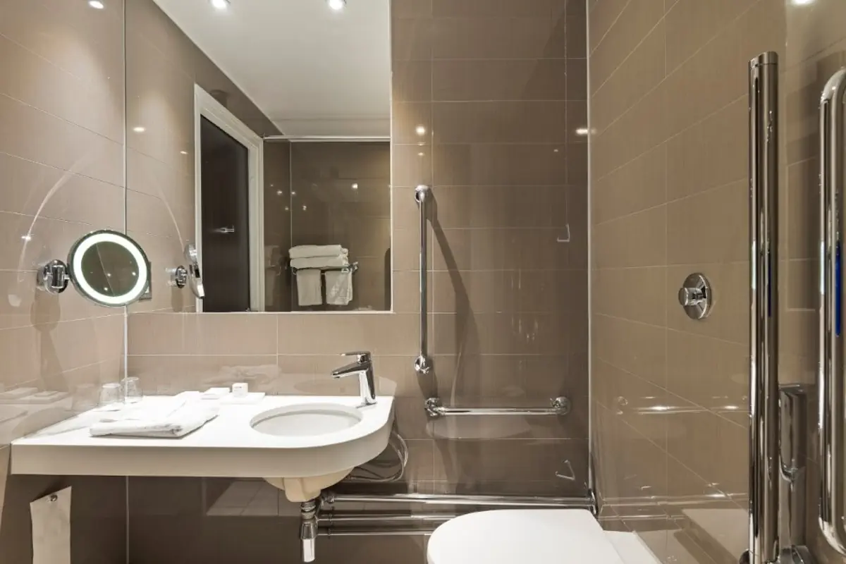 Radisson Blu Hotel, Edinburgh City Centre-Double Room - Image